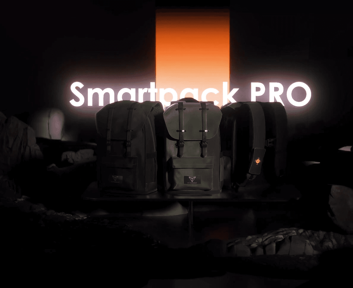 Backpacks on stage with Smartpack PRO lighting